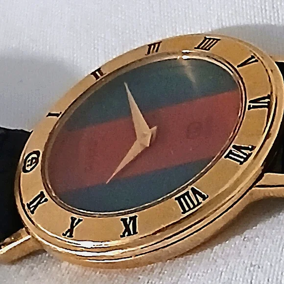 GUCCI | Vintage Womens Watch Model 3000 L - Picture 12 of 12